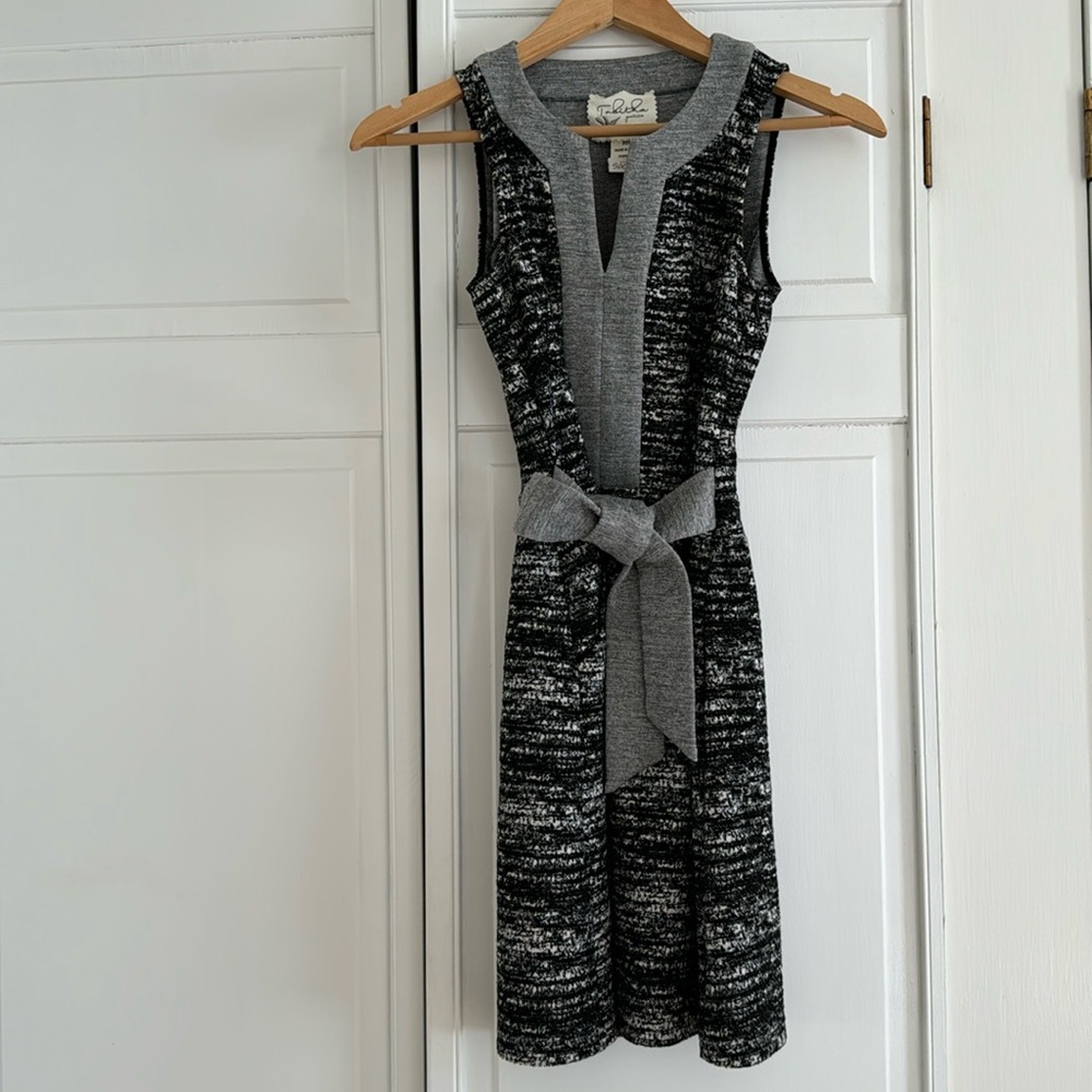 Tabitha Black and Gray Knit Belted Sleeveless Dress